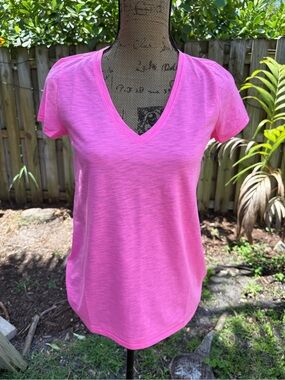 Lilly Pulitzer Etta tops NWOT